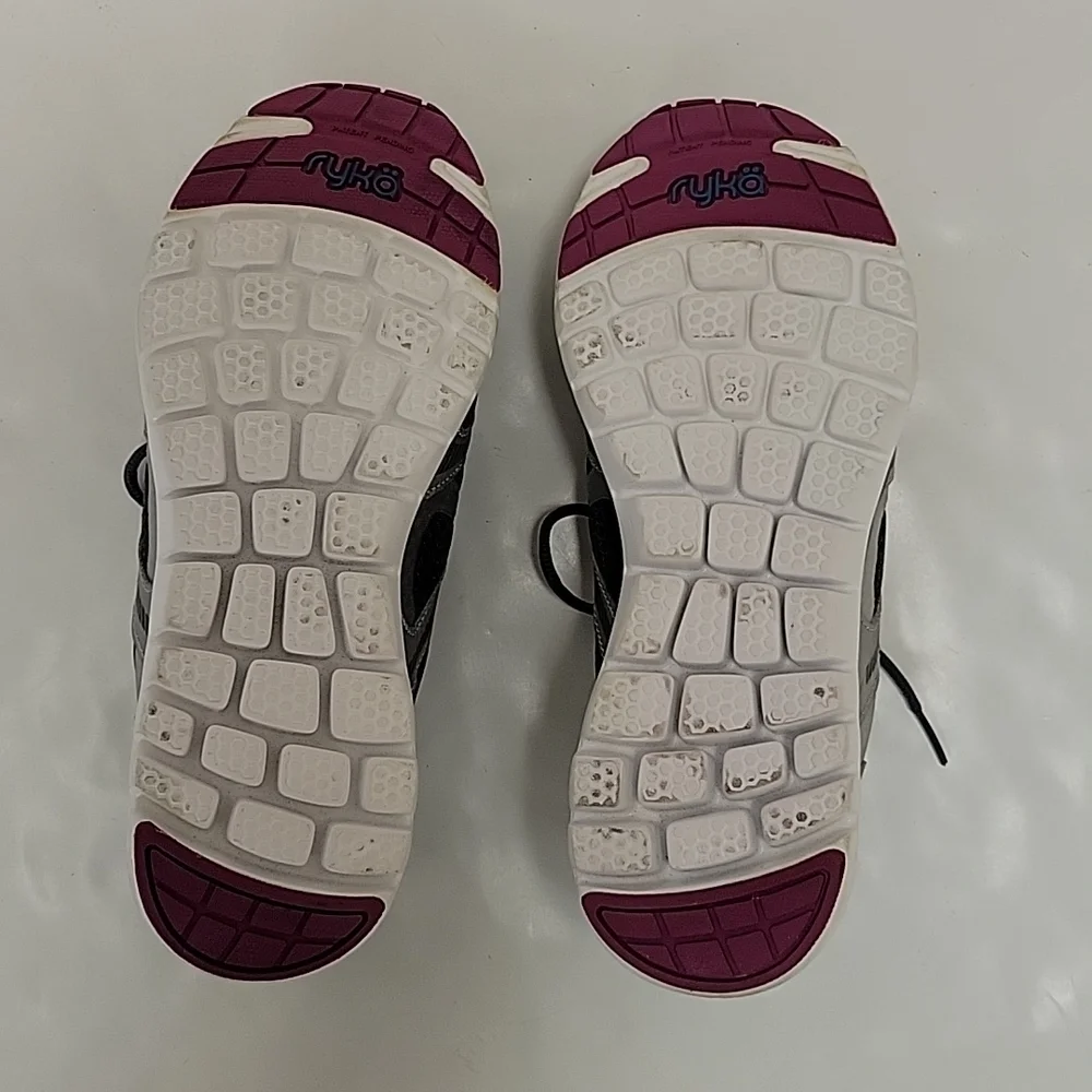 Ryka women's Influence 9 leather & fabric running athleisure gym workout